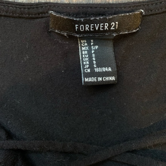 🚨FINAL PRICE🚨 Forever 21 Women’s Lattice Top - Picture 3 of 5